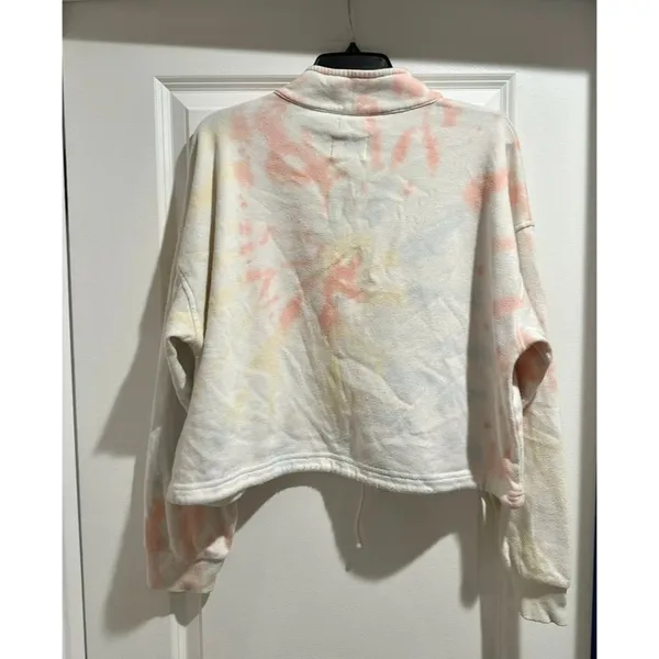 American Eagle Tie-Dye Cropped Sweatshirt - Image 3