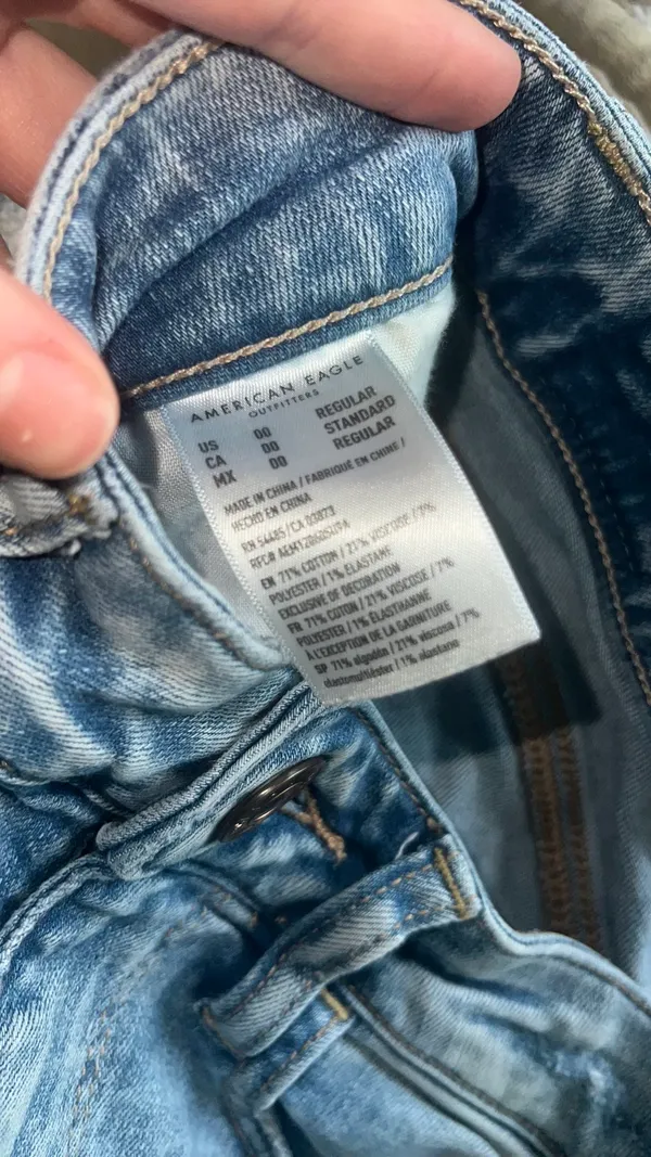 American Eagle Skinny Jeans - Image 6