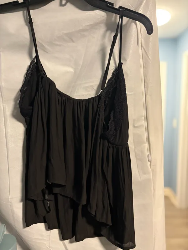 FOREVER 21 Black Lace Trim V-Neck Spaghetti Strap Camisole Tank Sleeveless M - Image 8