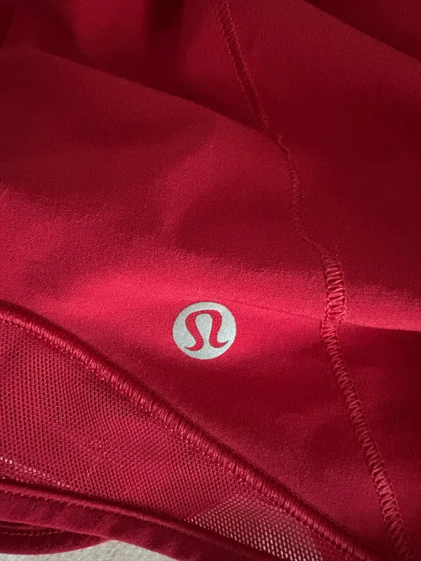 Lululemon High-Rise Hotty Hot Shorts 2.5" - Image 3