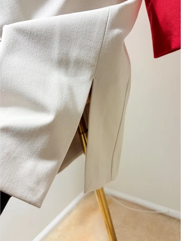 Express Women's Beige Pencil Skirt with Gold and Black Belt Detail, Size 8 - Image 5
