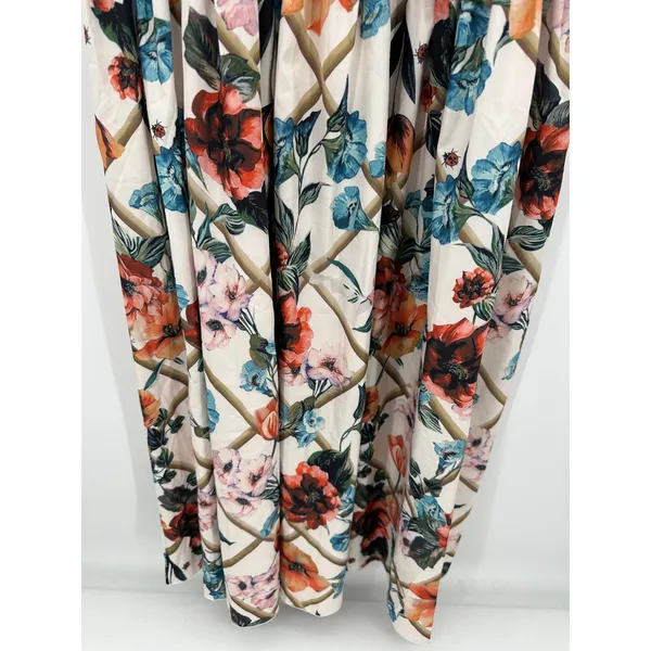 White Floral Maxi Dress Size L Flowy Feminine Long‎ Summer Lightweight Boho - Image 4