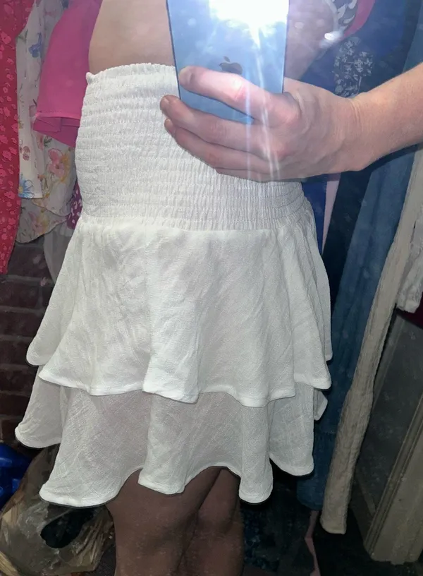 SheIn NWOT Smocked High-Rise Flounce Mini White Skirt - Image 9