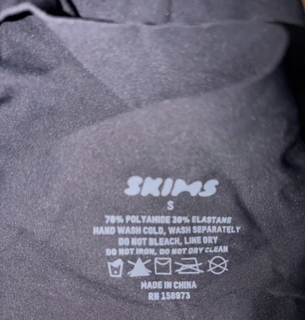 Skims bra size small - Image 4