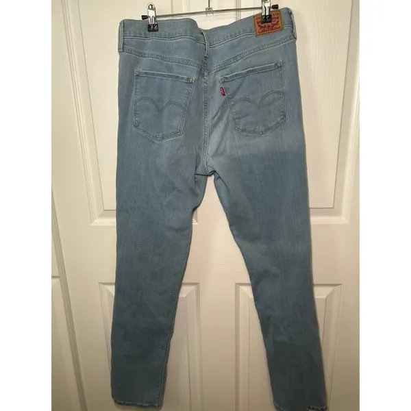 Levi's 314 Shaping Straight‎ Jeans Light Wash Denim Comfort Stretch Size 32 - Image 3