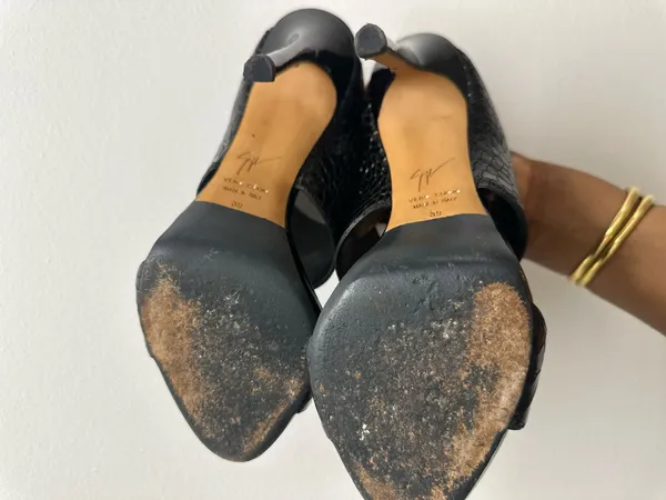 Women’s Giuseppe Zanotti Coline Black Croc Embosssd Heeled Mules Sz 8.5US/39EU - Image 4