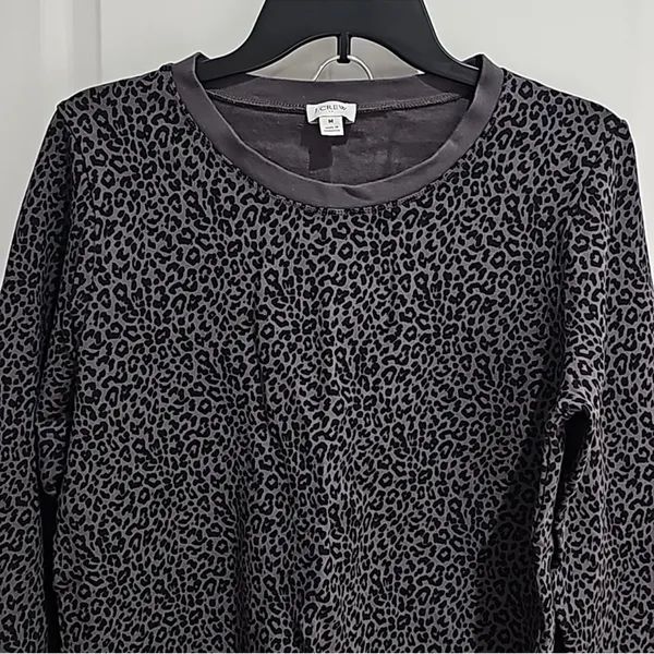 J. Crew Leopard Jogger Style Sweatpant and Sweatshirt Set - Image 4