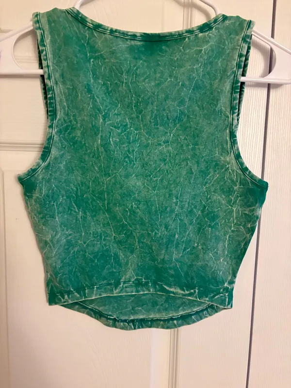 Zenana Outfitters Green Acid Wash Tank Top -Women Style (CTW 3356Y) New Small - Image 2