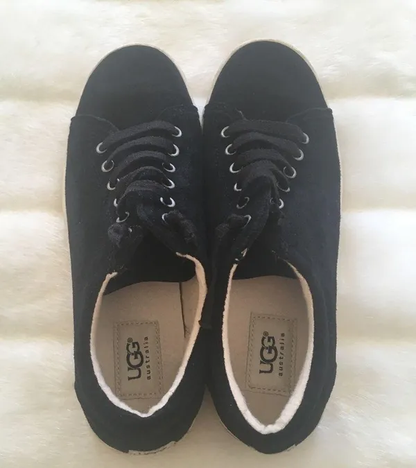 UGG Tomi Black Sneakers - Image 2