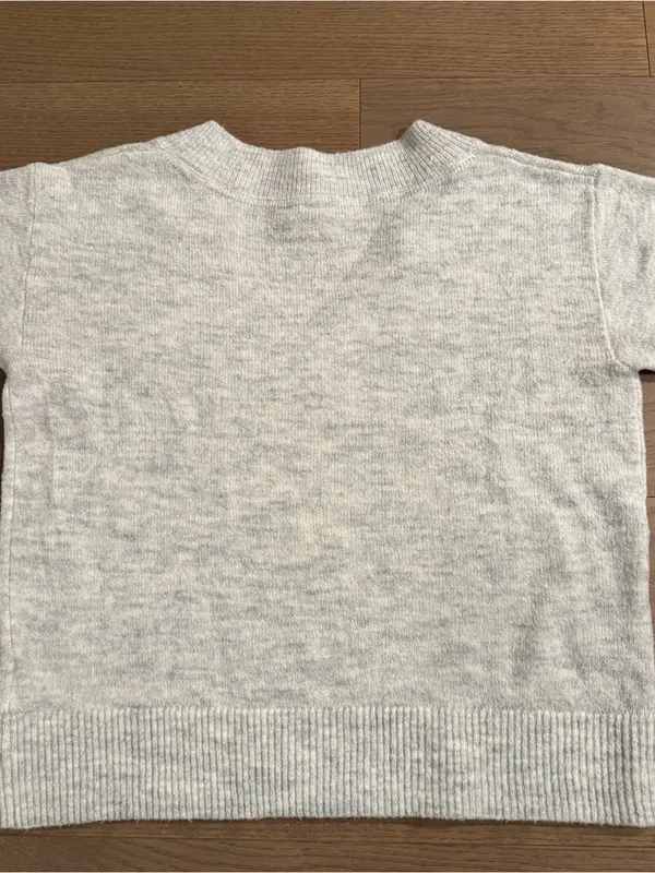 GAP Gray V-Neck Sweater XS - Image 2