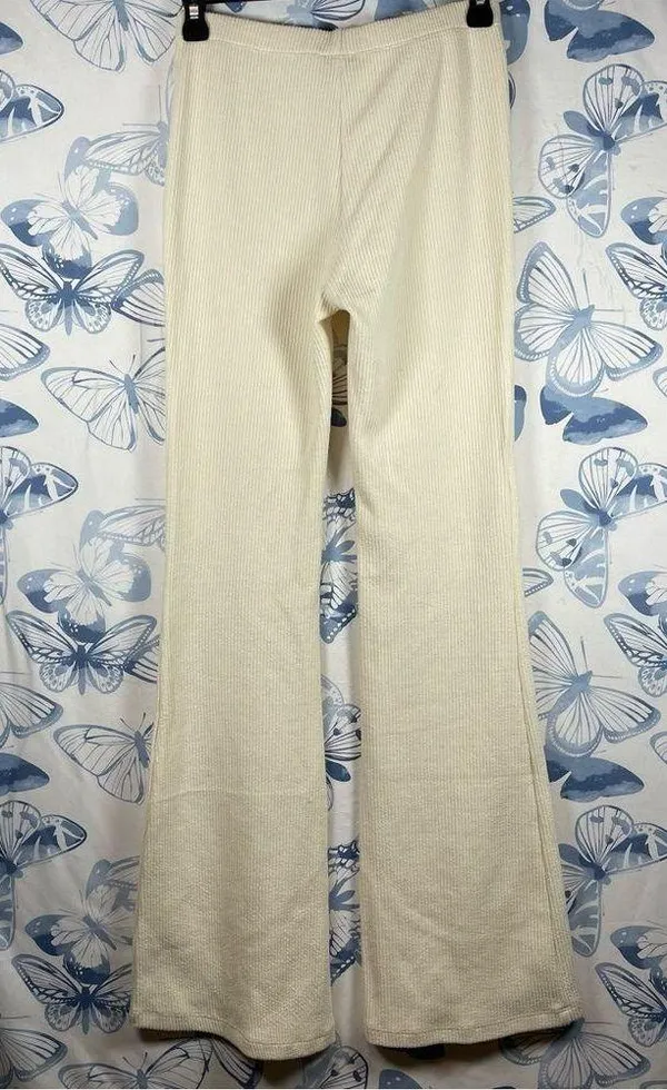 White Fox Boutique unconditional pants SZ M - Image 3