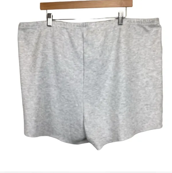 SKIMS Sweatshorts - Image 4