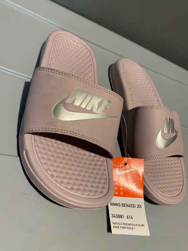 Nike Slides - Image 3