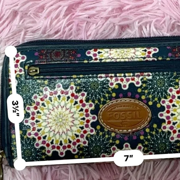 Fossil Wallet Floral Print Zip‎ Around Clutch Organizer - Image 7