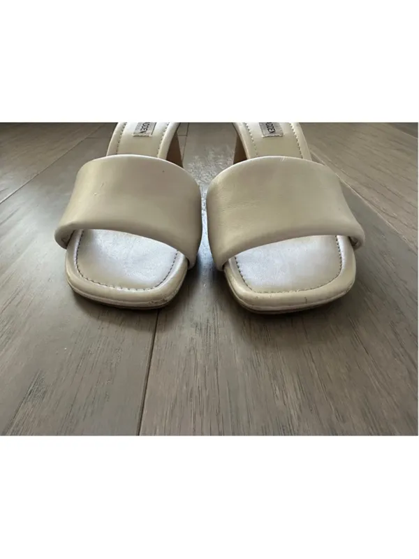 Steve Madden Beige Slip On Heel Sandals Women's Size 7.5 - Image 3