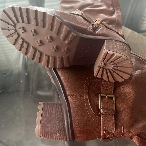 Zodiac Georgia Knee-High Riding Boots in Cognac Size 7, NEW Retail $189 SOLD OUT - Image 9