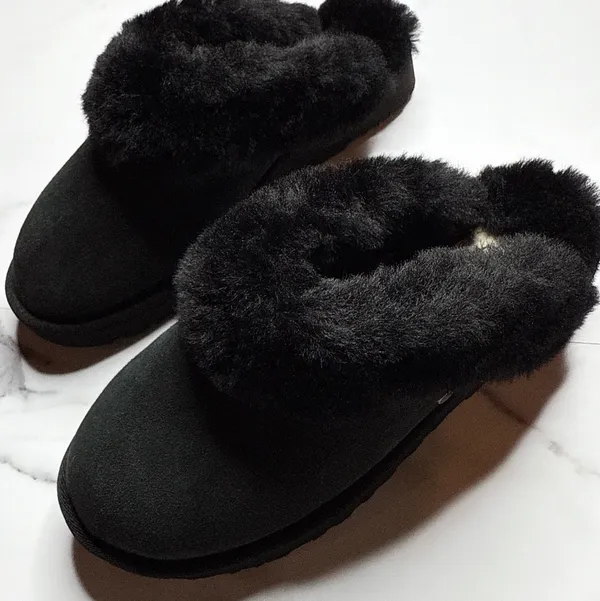Ugg Classic Slipper II - Image 4