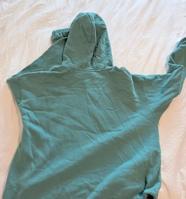 Ariat Cropped Sweatshirt - Image 2