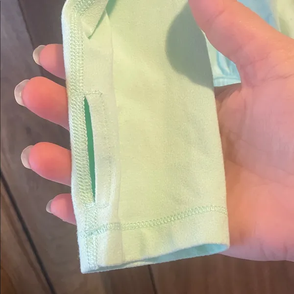 lululemon athletica Light Green Long Sleeve Top - Image 10
