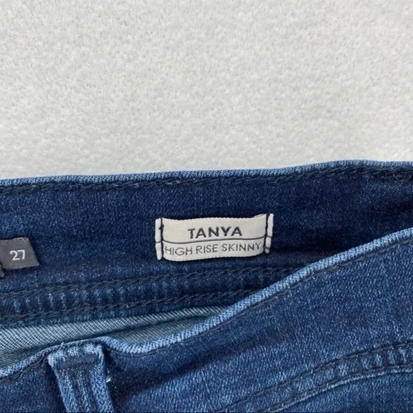 Level 99 Tanya‎ High Rise Cropped Skinny Jean - Image 8