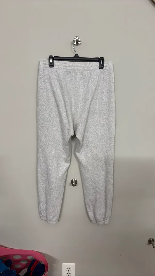 Hollister Sweatpants Grey Light - Image 4