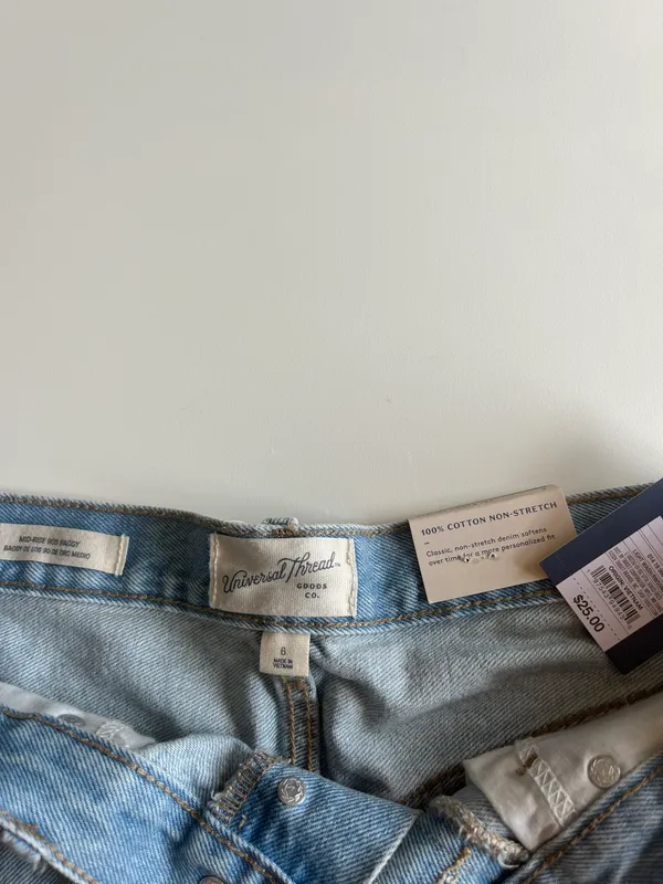 Jean Shorts - Image 3