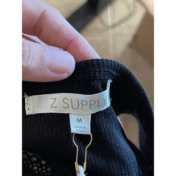 Z Supply Cropped Pullover Black Medium - Image 7