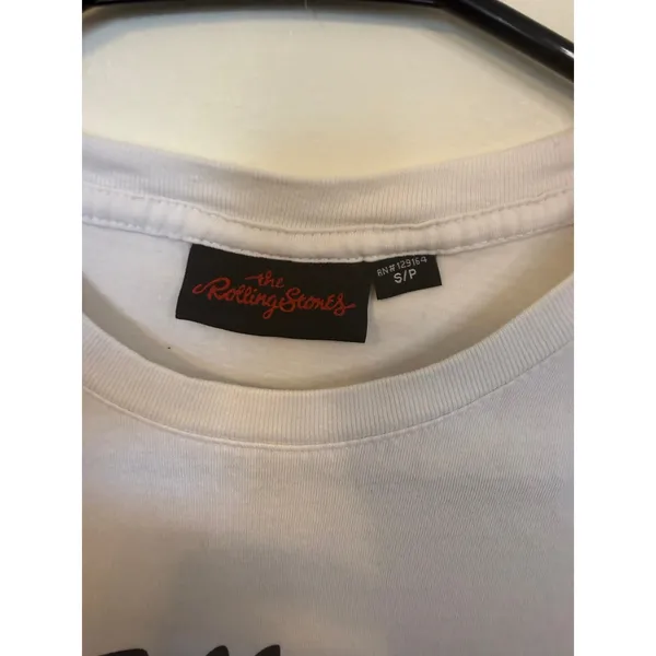 The Rolling Stones Graphic Tee Womens S White Excellent Camo Tongue Logo Shirt - Image 2