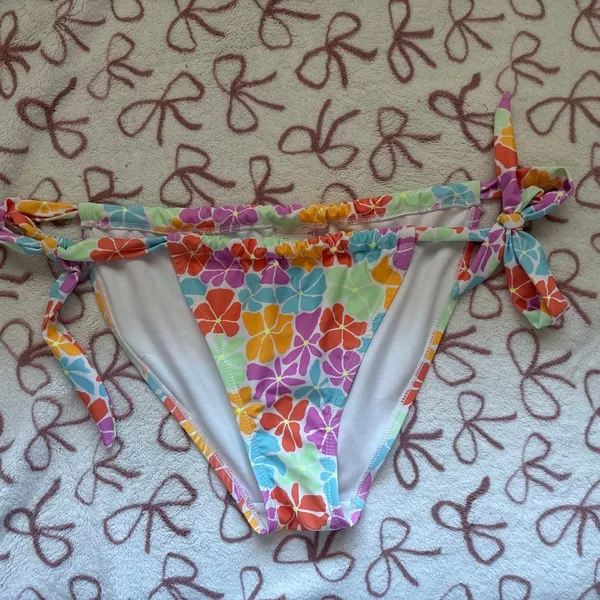 Floral Target Bikini Set - Image 2