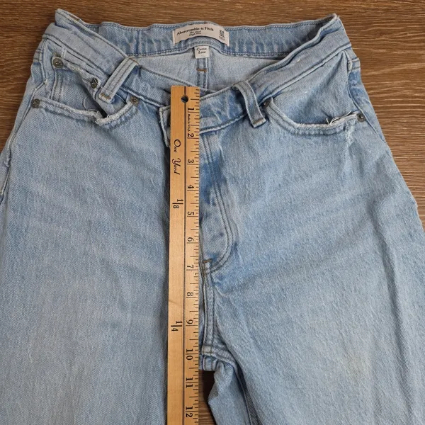 Abercrombie & Fitch The Dad Jeans Women 24 00S Curve Love High Rise Light Wash - Image 4