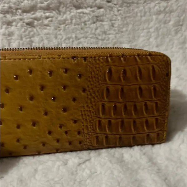 Ostrich‎ Faux leather Brown Textured Wallet - Image 11