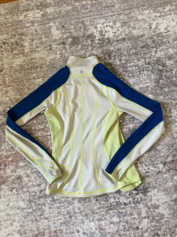 Lululemon Jacket Reversible size 4 - Image 4