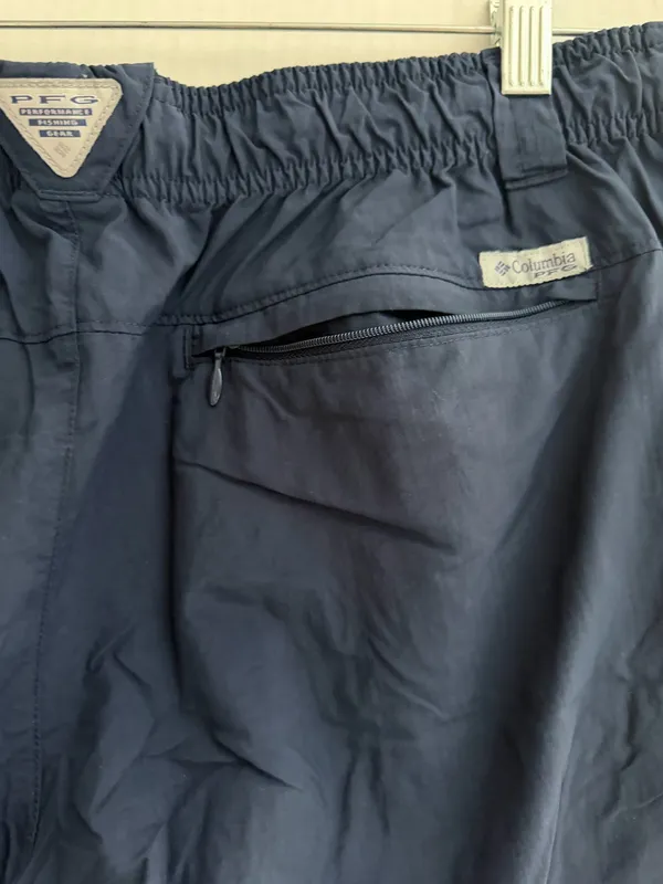 Columbia Navy Blue Athletic Shorts - Image 3
