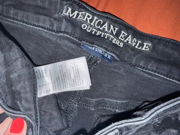 American Eagle Skinny Jeans - Image 3