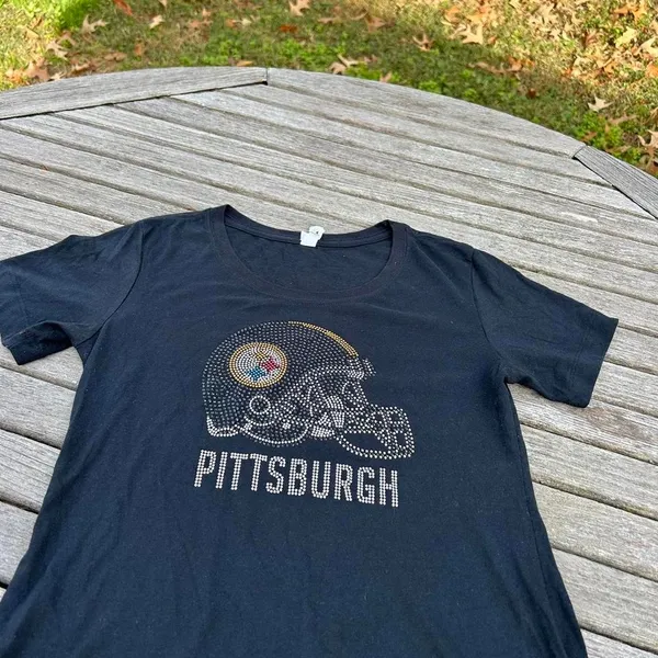 NFL‎ black rhinestone tee size medium - Image 3