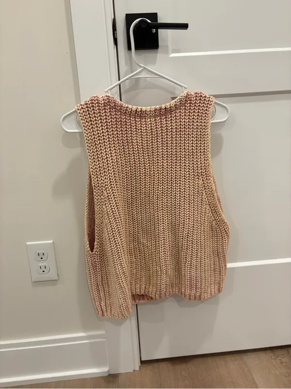 Free People Close To Me Vest Size Large - Image 4