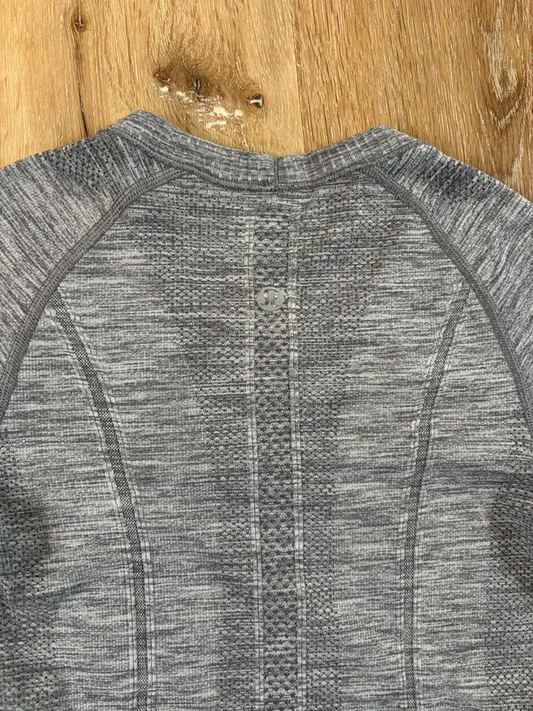 Lululemon Grey Swiftly Tech Long Sleeve - Image 7