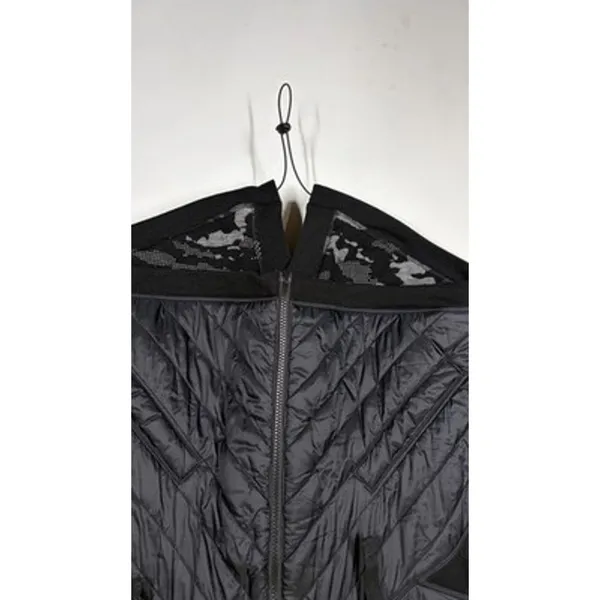 Smartwool Women's Urban Upslope Insulated Reversible Poncho Black Camo Size S/M - Image 7