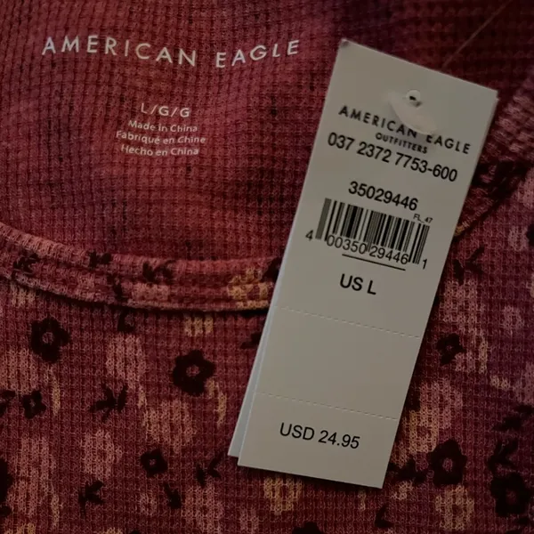 American Eagle Outfitters Women's Top - Image 3
