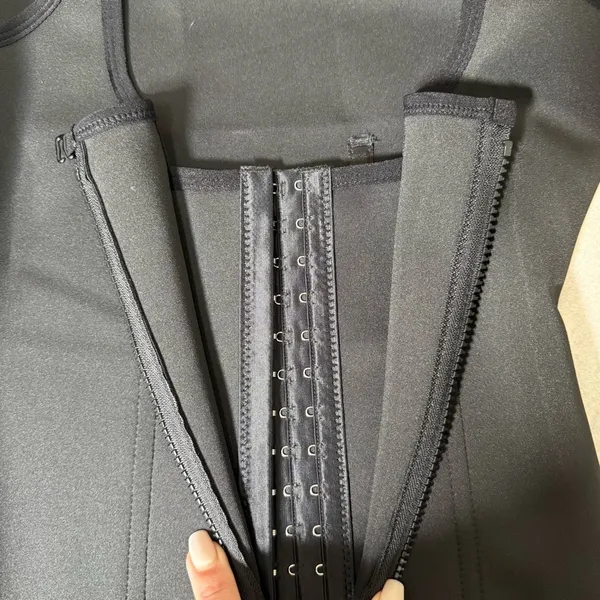 Black Shapewear with Hook - Image 3