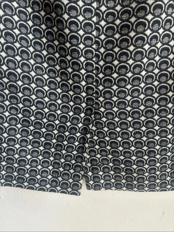 Biden Abstract Print Grey White Pencil Skirt Size 2 - Image 8