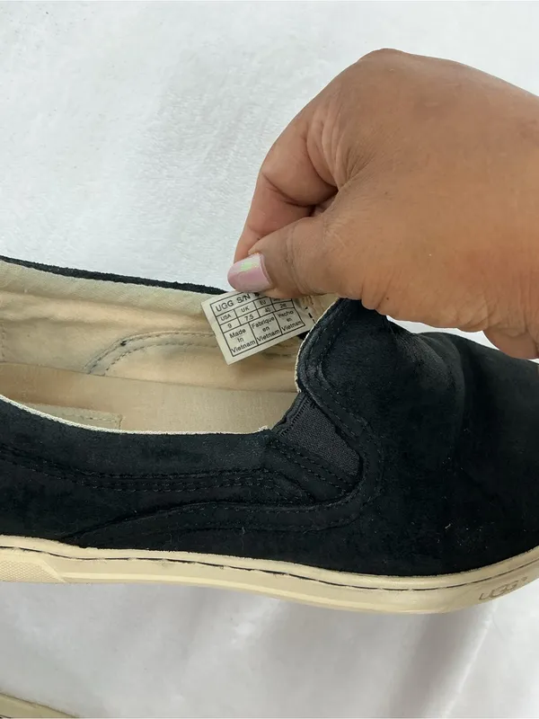 UGG Black Suede Slip-On Shoes with Cream Trim B 54 - Image 5