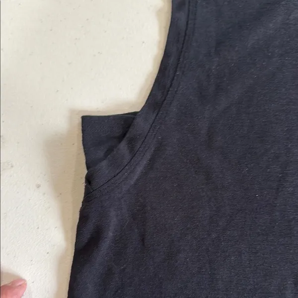 Athleta Women's Black Sleeveless Top - Image 3