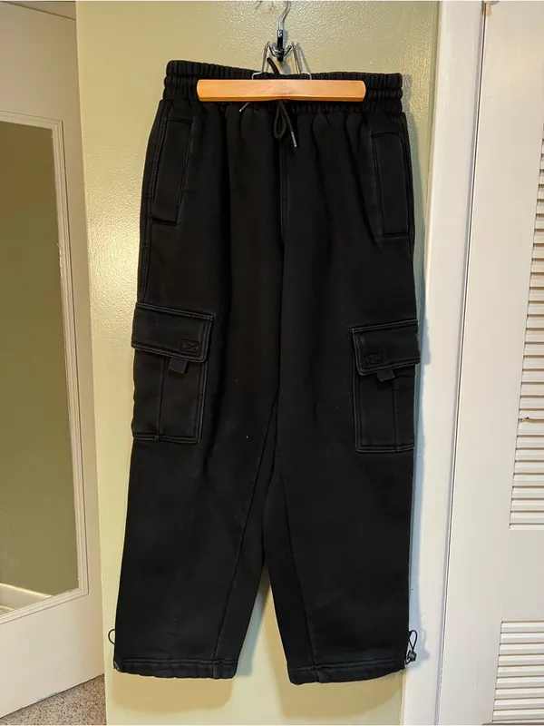 FB County Women's Size Small Heavyweight Baggy‎ Cargo Sweatpants Black Cotton - Image 4