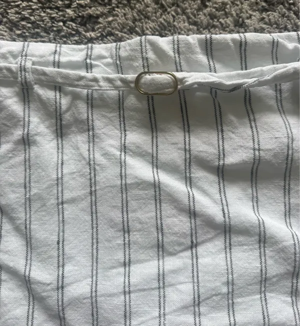 Abercrombie & Fitch White Mini Skort with Thin Gray Pinstripes - Image 5
