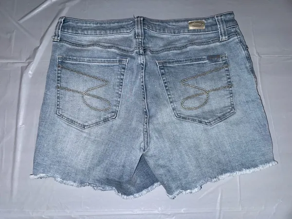 7 For All Mankind Weekend Short Denim Shorts Size 10 - Image 2