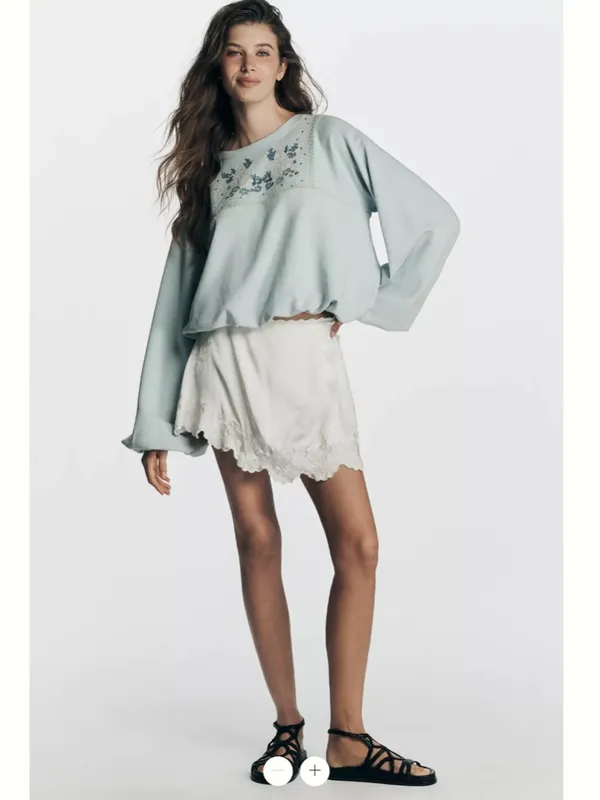 By Anthropologie Boho Balloon-Sleeve Top - Image 2