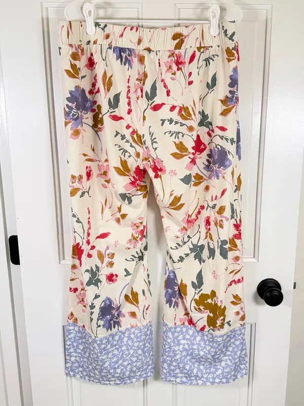Pact Organic Cotton Floral Robe M/L & Pajama Pants XL Lounge Set - Image 9
