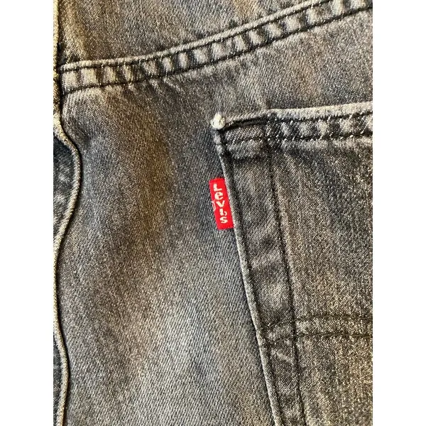 Levi's Premium Straight Leg Jeans Charcoal Wash Denim Black Women's Size 32x30 - Image 8