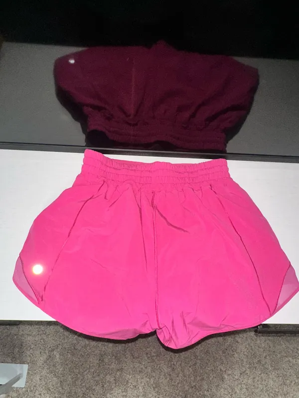 Lululemon Hot Hot Shorts - Image 2